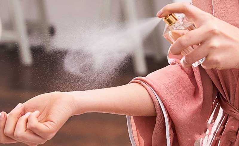 بهترین قسمت‌های بدن برای عطر زدن