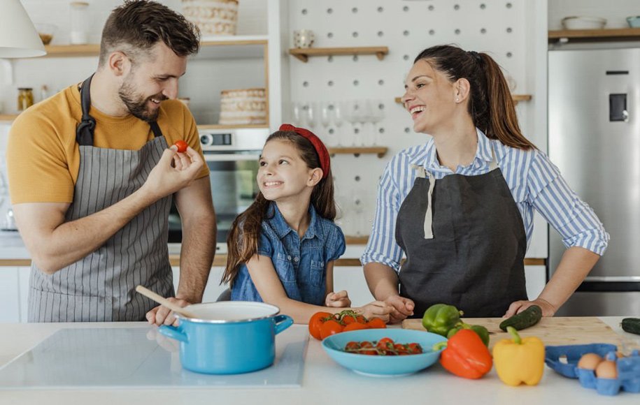 ۱۰ مهارت مهم زندگی که تا قبل از ۱۰ سالگی باید به فرزندتان بیاموزید