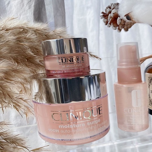 فروش آبرسان کلینیک(مرکز توزیع و پخش محصولات آرایشی و بهداشتی کلینیک)