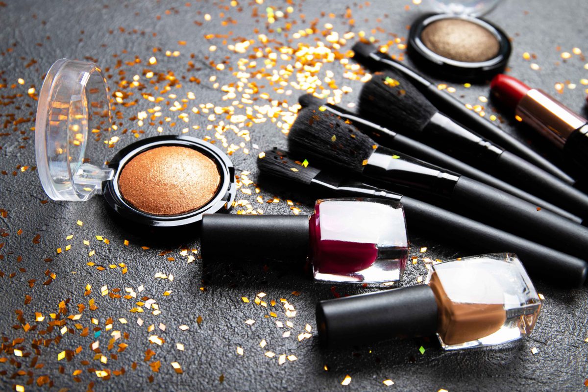 فروشگاه اینترنتی آرایشی و بهداشتی افرا مارکت