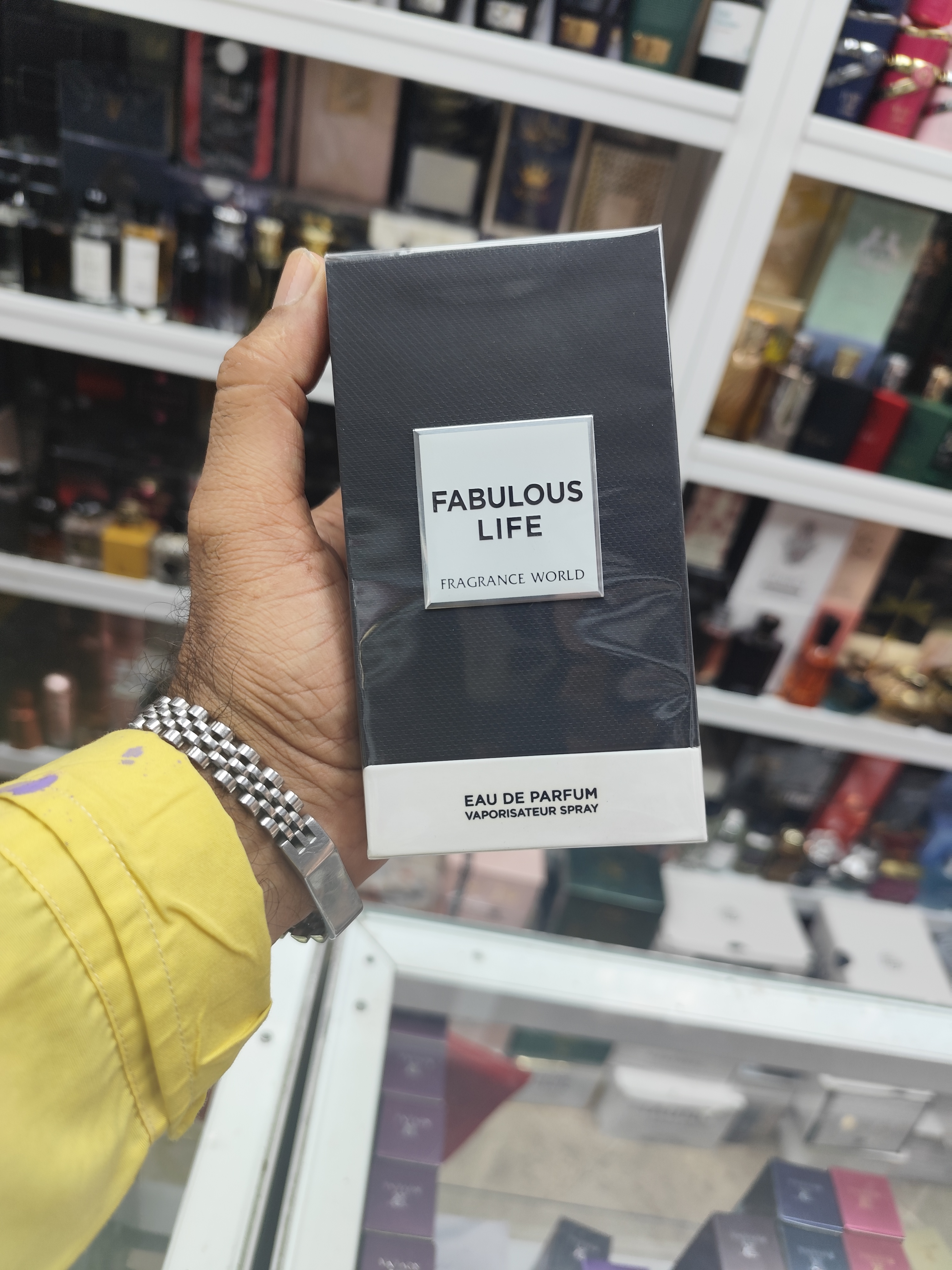 عطر فاکینگ فابولوس فراگرنس ورد 80 میل | Fragrance World Fucking Fabulo