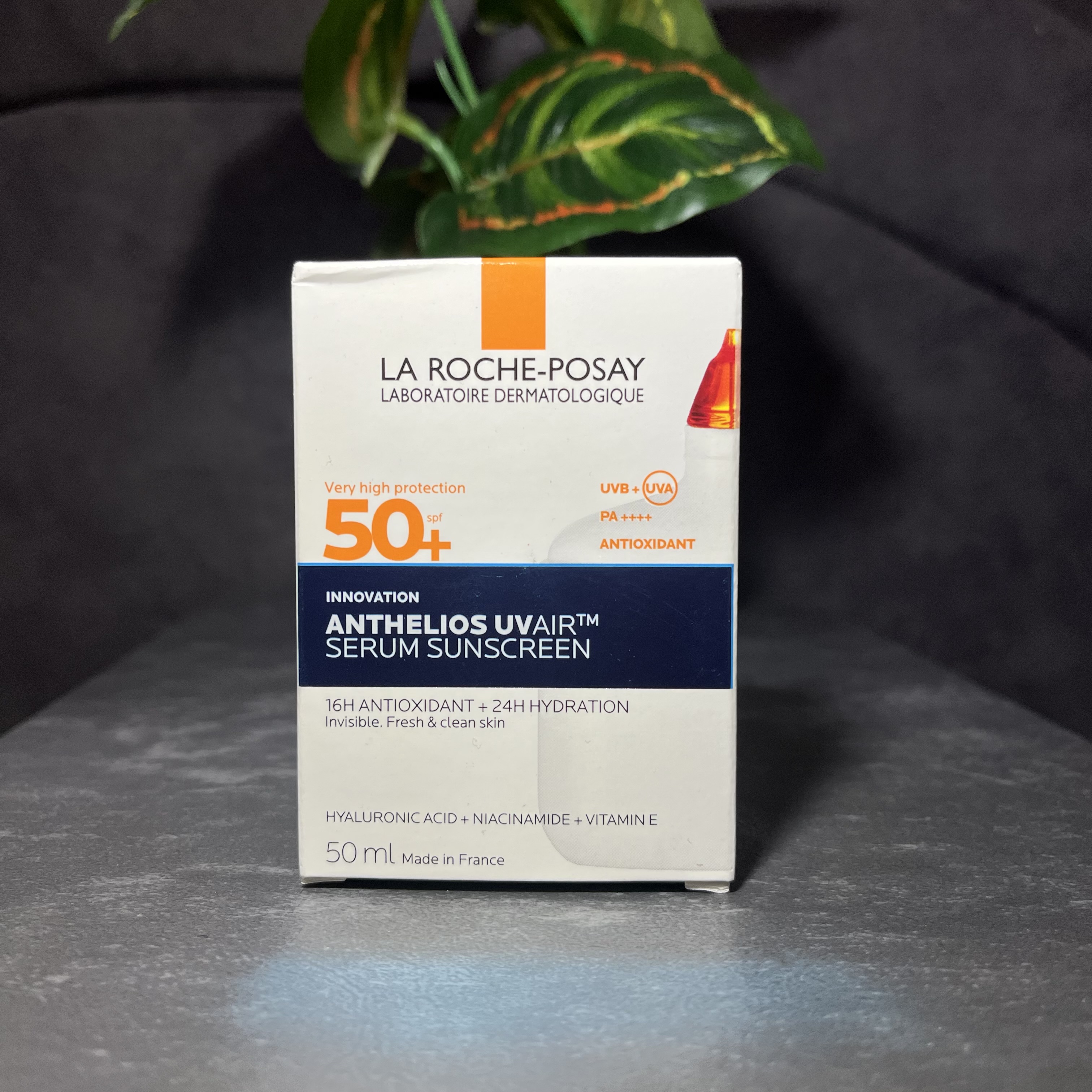 ضد آفتاب سرمی لاروش پوزای آنتلیوس یووی ایر La Roche-Posay SPF50+ | بدون سفیدک و آبرسان ۵۰m
